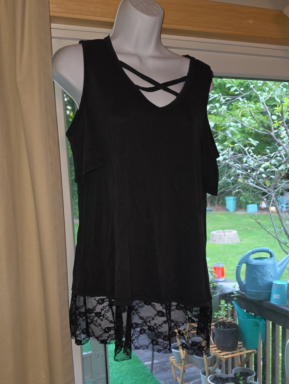 Vocal Black Cold-Shoulder Lace-Hem Tunic with Crisscross V-Neck